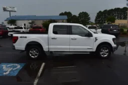 
										2024 Ford F-150 XLT full									