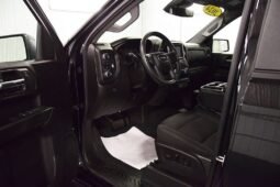 
										2024 GMC Sierra 1500 Pro full									