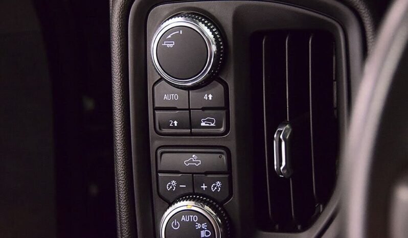 
								2024 GMC Sierra 1500 Pro full									