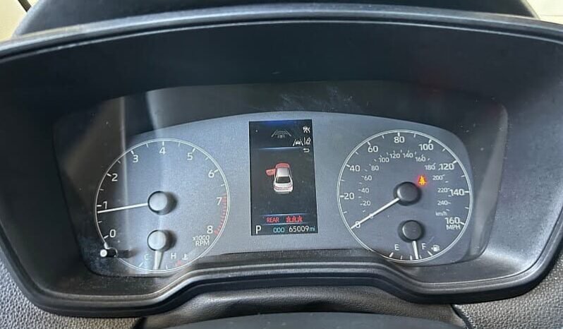 
								2024 Toyota Corolla LE full									