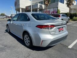 
										2024 Toyota Corolla LE full									