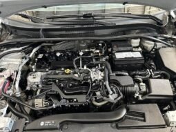 
										2024 Toyota Corolla LE full									