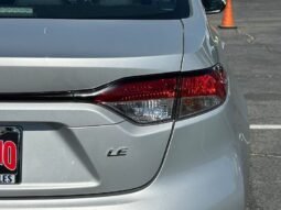 
										2024 Toyota Corolla LE full									