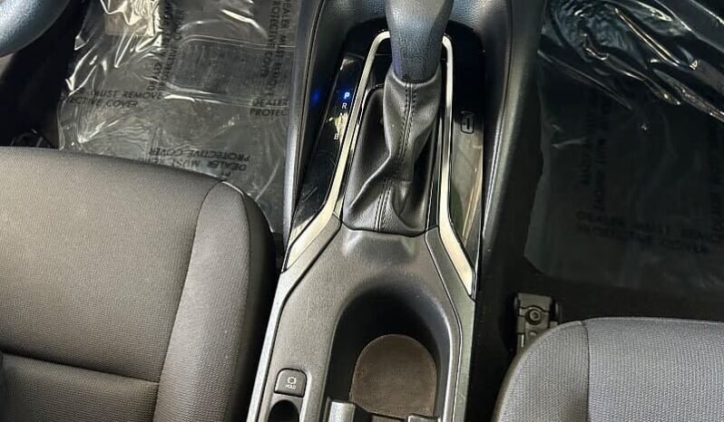 
								2024 Toyota Corolla LE full									