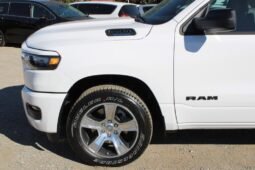 
										2025 Ram 1500 Tradesman full									