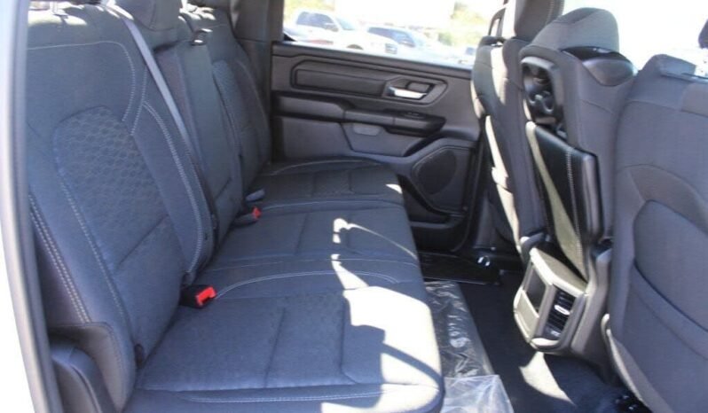 
								2025 Ram 1500 Tradesman full									