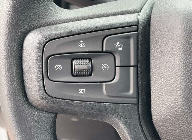 
								2026 Chevrolet Silverado 1500 Custom full									