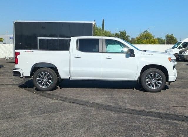 
								2026 Chevrolet Silverado 1500 RST full									