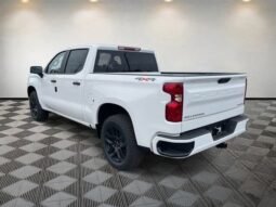 
										2026 Chevrolet Silverado 1500 Custom full									