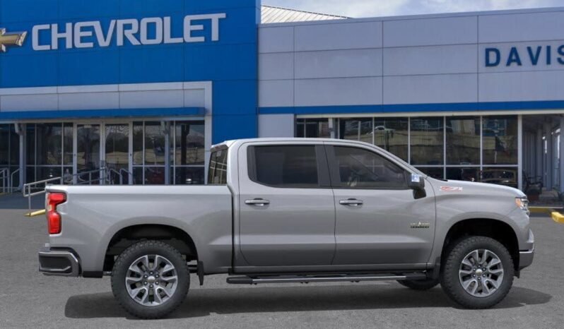 
								2026 Chevrolet Silverado 1500 LT full									