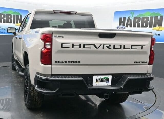 
								2026 Chevrolet Silverado 1500 Custom Trail Boss full									