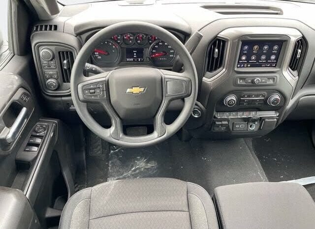 
								2026 Chevrolet Silverado 1500 Custom full									