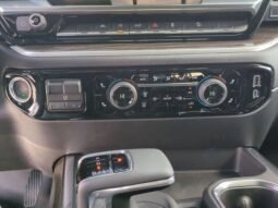 
										2026 Chevrolet Silverado 1500 RST full									