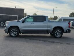 
										2026 Chevrolet Silverado 1500 RST full									
