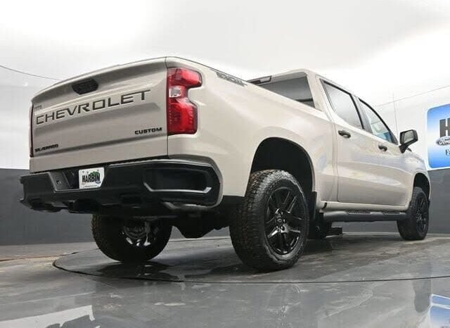 
								2026 Chevrolet Silverado 1500 Custom Trail Boss full									