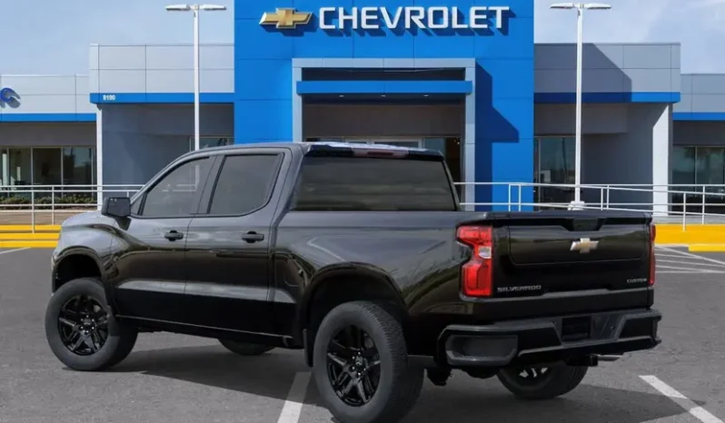 
								2026 Chevrolet Silverado 1500 Custom full									