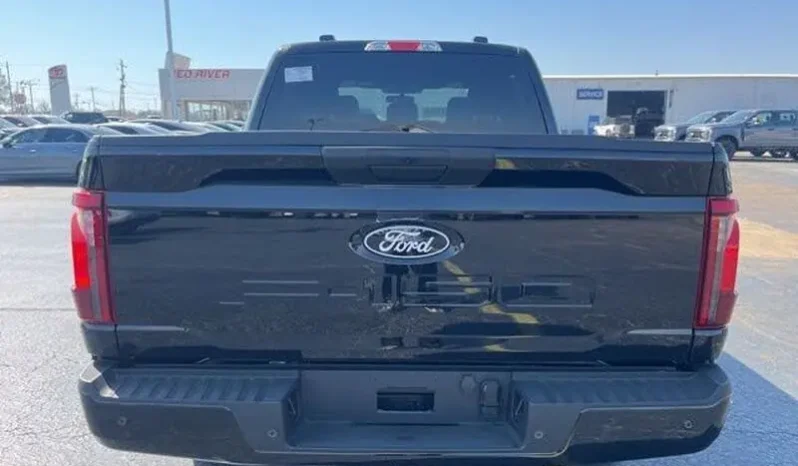 
								2026 Ford F-150 XLT full									