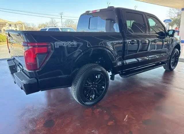 
								2026 Ford F-150 XLT full									
