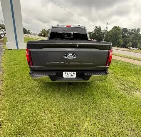 
								2026 Ford F-150 Lariat full									