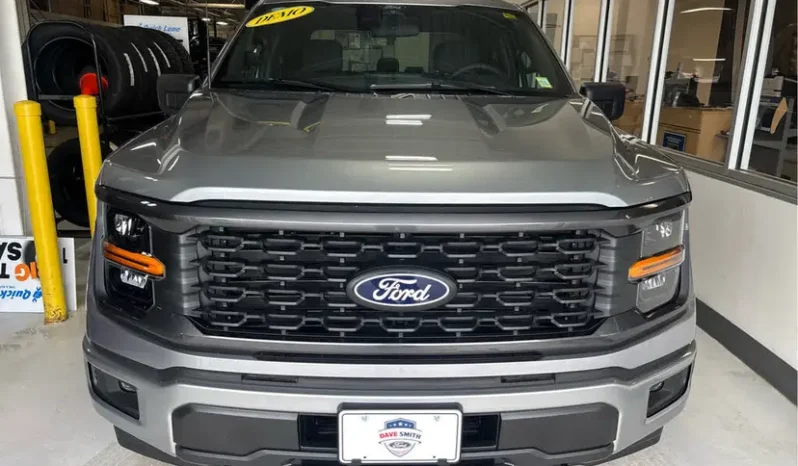 
								2026 Ford F-150 STX 4WD SuperCrew 5.5 Box full									