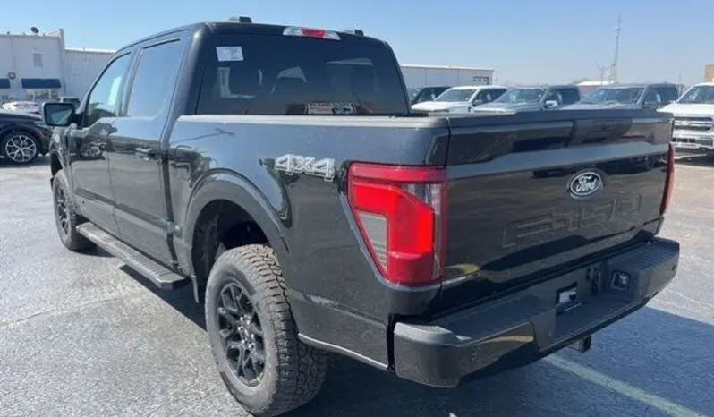 
								2026 Ford F-150 XLT full									
