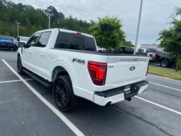 
										2026 Ford F-150 Lariat full									