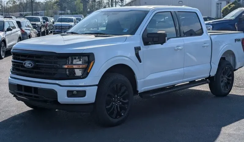 
								2026 Ford F-150 XLT full									
