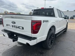 
										2026 Ford F-150 LARIAT full									