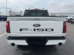 
										2026 Ford F-150 LARIAT full									
