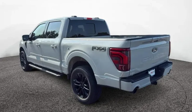 
								2026 Ford F-150 LARIAT full									