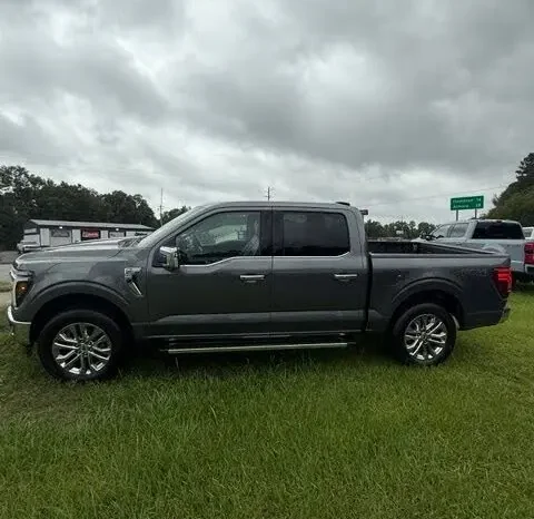 
								2026 Ford F-150 Lariat full									