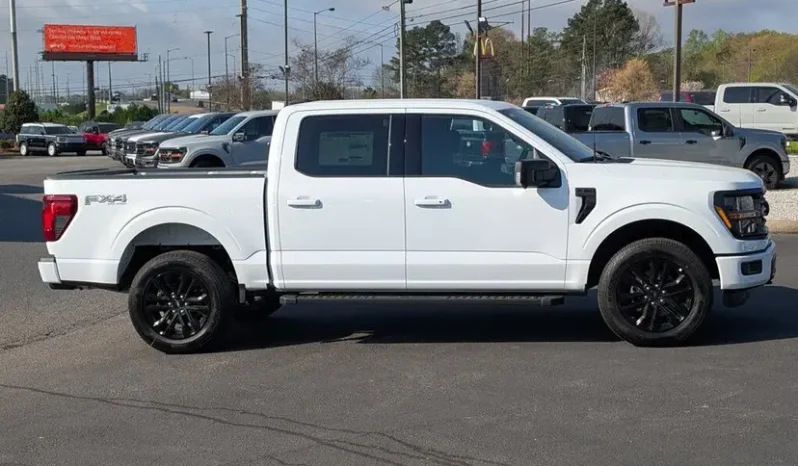 
								2026 Ford F-150 XLT full									