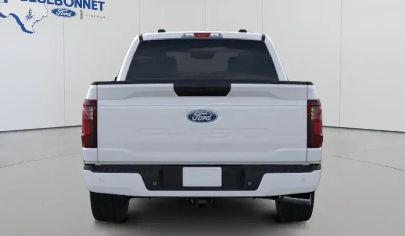 
								2026 Ford F-150 XLT full									
