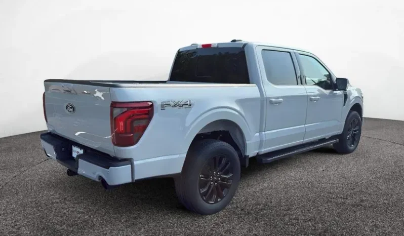 
								2026 Ford F-150 LARIAT full									
