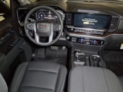 
										2026 GMC Sierra 1500 Elevation full									