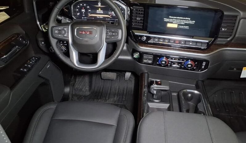 
								2026 GMC Sierra 1500 Elevation full									