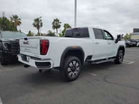 2026 GMC Sierra 2500 Denali