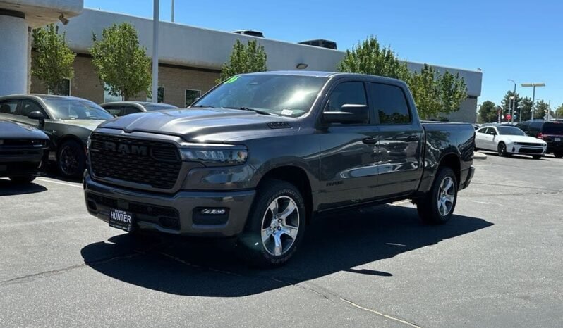 
								2026 Ram 1500 Express full									