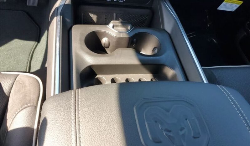 
								2026 Ram 1500 Laramie full									