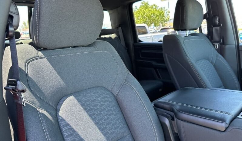 
								2026 Ram 1500 Express full									