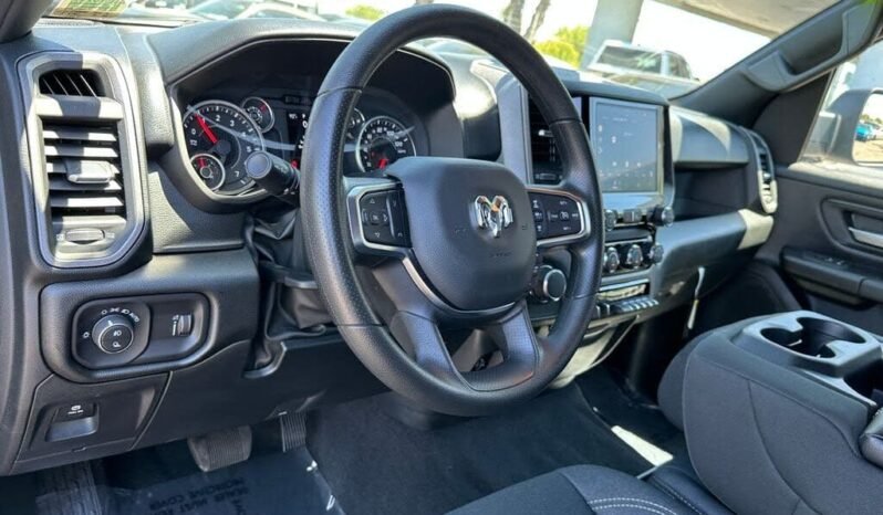 
								2026 Ram 1500 Express full									