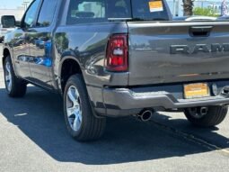 
										2026 Ram 1500 Express full									
