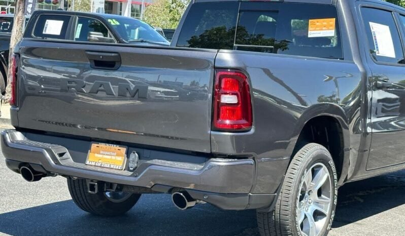 
								2026 Ram 1500 Express full									