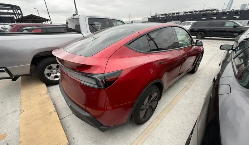 
								2026 Tesla Model Y Long Range full									
