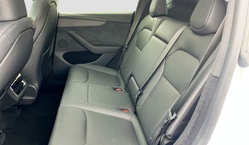 
								2026 Tesla Model Y Long Range full									