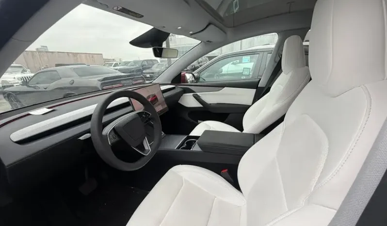 
								2026 Tesla Model Y Long Range full									