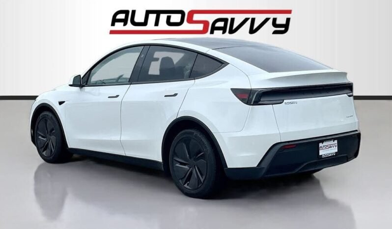 
								2026 Tesla Model Y Long Range full									